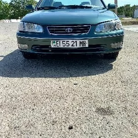 Toyota Camry 2001
