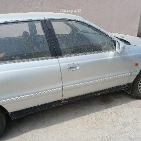 Hyundai Elantra 1993
