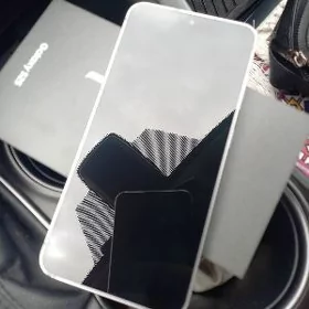 Samsung S25 12/256