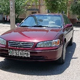 Toyota Camry 2001