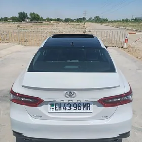 Toyota Camry 2023