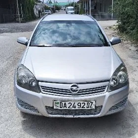 Opel Astra 2009