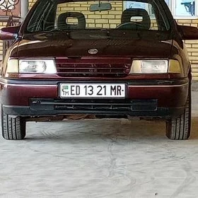 Opel Vectra 1990