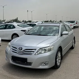 Toyota Camry 2010