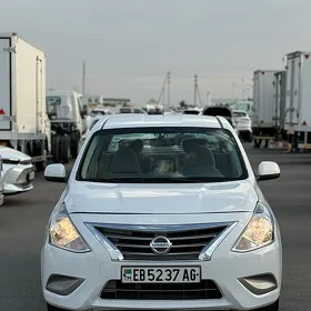 Nissan Sunny 2023