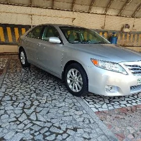 Toyota Camry 2011