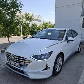 Hyundai Sonata 2021