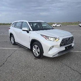 Toyota Highlander 2022