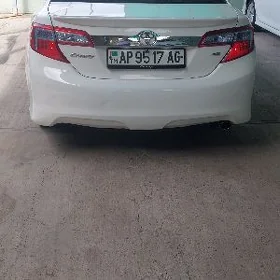 Toyota Camry 2013