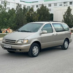 Toyota Sienna 2000