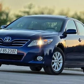 Toyota Camry 2010