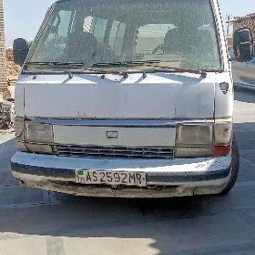 toyota hayys