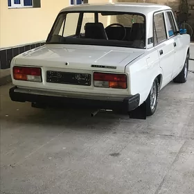 Lada 2107 2001
