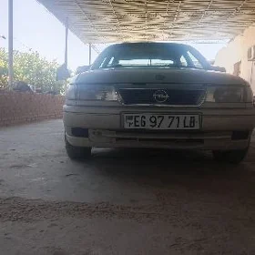 Opel Vectra 1991
