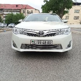 Toyota Camry 2012
