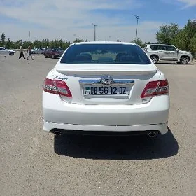 Toyota Camry 2010