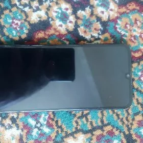 honor 8a
