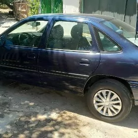 Opel Vectra 1990