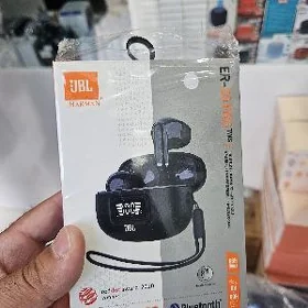 JBL Airpods nausnik