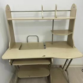 kompyuter stol