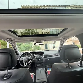 Mercedes-Benz E350 2009