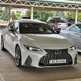 Lexus IS 350 2022