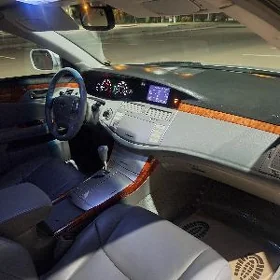 Toyota Avalon 2006