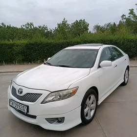 Toyota Camry 2010
