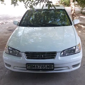 Toyota Camry 1997