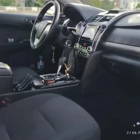 Toyota Camry 2013
