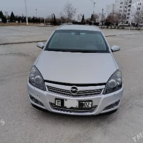 Opel Astra 2009