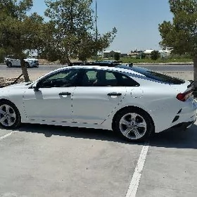 Kia K5 2021