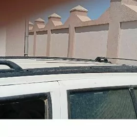 Jeep Grand Cherokee Lizasy