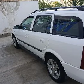 Opel Astra 2003