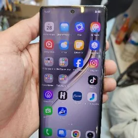 Camon 40 pro