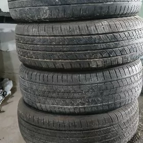 235/65/17