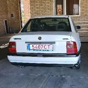 Opel Vectra 1990