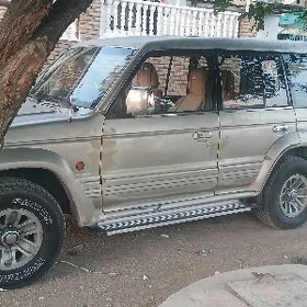 Mitsubishi Pajero 1997