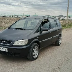 Opel Zafira 2001