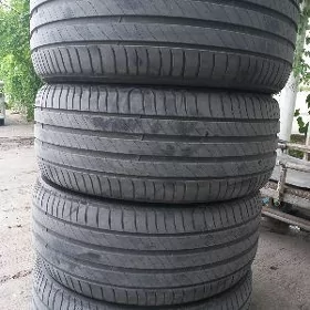 235 45 18 teker