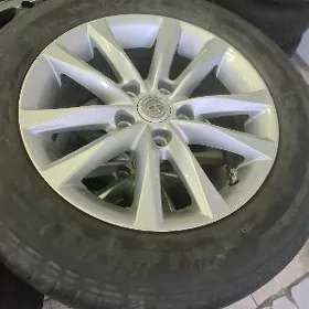 Leksus ES350 R16