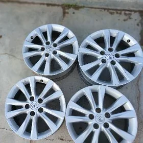 Lexus diska 17