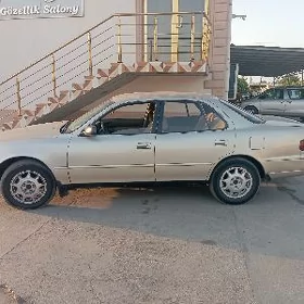 Toyota Camry 1995