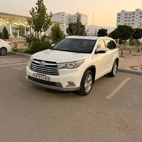 Toyota Highlander 2016