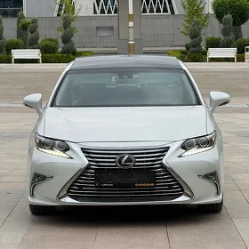 Lexus ES 350 2016