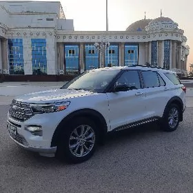 Ford Explorer 2022
