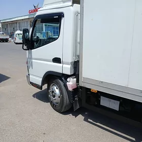 Mitsubishi Canter 2024