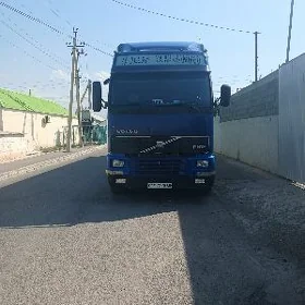 Volvo FH12 2001