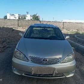 Toyota Camry 2003