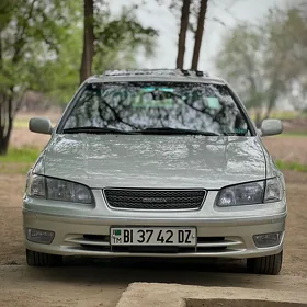 Toyota Camry 2000